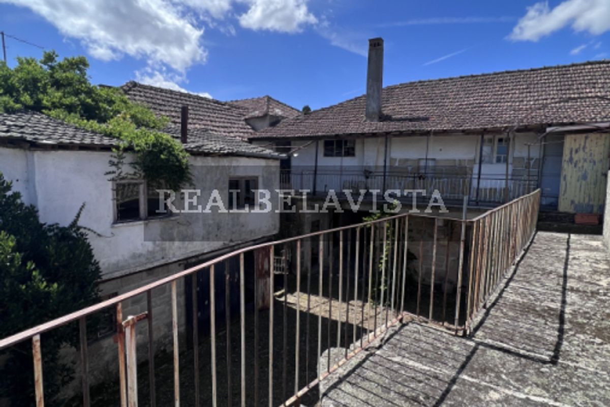 Moradia em Pedra – Justes, Vila Real