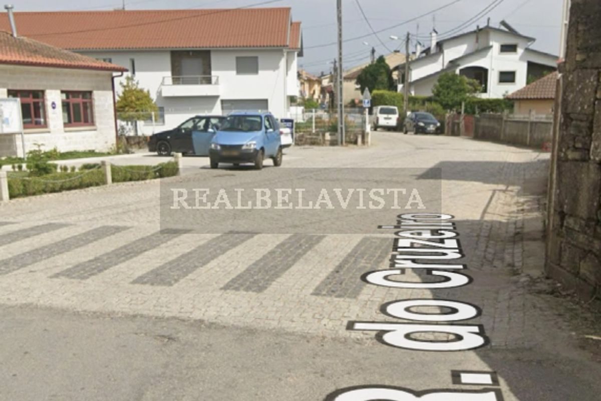 Terreno Urbano – 600 m² – Andrães, Vila Real